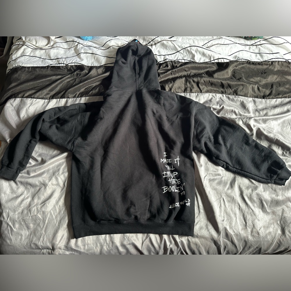 Juice Wrld Memorial Sweater - Picture 2 of 8